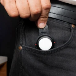 KeySmart Air Compact 2-in-1 AirTag And Key Holder -Multifunctional Tool Store KeySmartAir Blk Lifestyle CU Frontpocket 1200x1200 2000x 7e7df668 b134 42eb 83c9 174de7771d0f