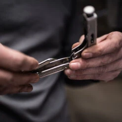 Leatherman Crunch Multi-Tool With Nylon Sheath -Multifunctional Tool Store LT68010201K Leatherman Crunch Opening Tools