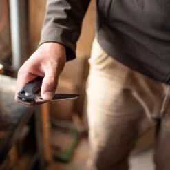 Leatherman FREE K2 Multipurpose Knife -Multifunctional Tool Store LT832656 Leatherman Free K2 In Hand Opening Blade