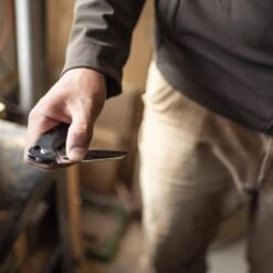 Leatherman FREE K4 Multipurpose Knife -Multifunctional Tool Store LT832664 Leatherman Free K4 In Hand Opening Blade