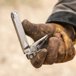 Leatherman Bond Multi-tool With Black Nylon Sheath 18 Leatherman Bond Multi-tool With Black Nylon Sheath -Multifunctional Tool Store LT832934 Leatherman Bond Multi Tool One Hand Opening