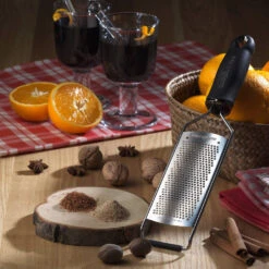 Microplane Gourmet Series Fine Grater, Black -Multifunctional Tool Store MP45004 Microplane Gourmet Fine Grater