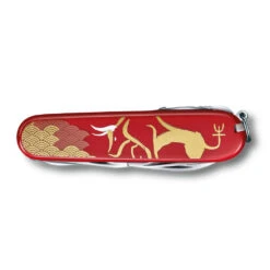 Victorinox Year Of The Ox Huntsman 2021 Limited Edition Swiss Army Knife -Multifunctional Tool Store SA13714E10 Year of the Ox Huntsman Swiss Army Knife Closed