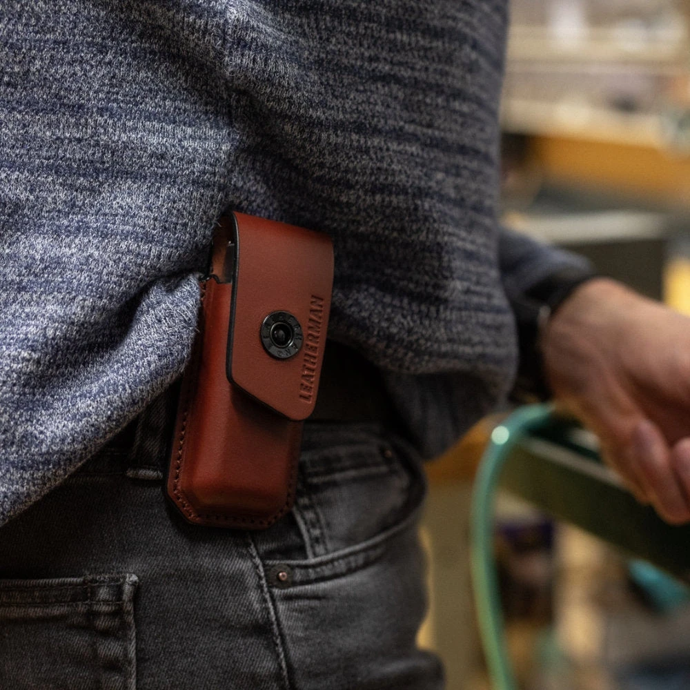 Leatherman Ainsworth Leather Belt Sheath, Large 7 Leatherman Ainsworth Leather Belt Sheath, Large - Image 5