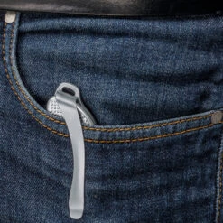 Victorinox Hunter Pro Alox Swiss Army Knife With Clip And Lanyard -Multifunctional Tool Store sa9415m26 pocketclipinuse x1000 5bebc75c 2cef 4a09 bf1d c0f89dc2016a