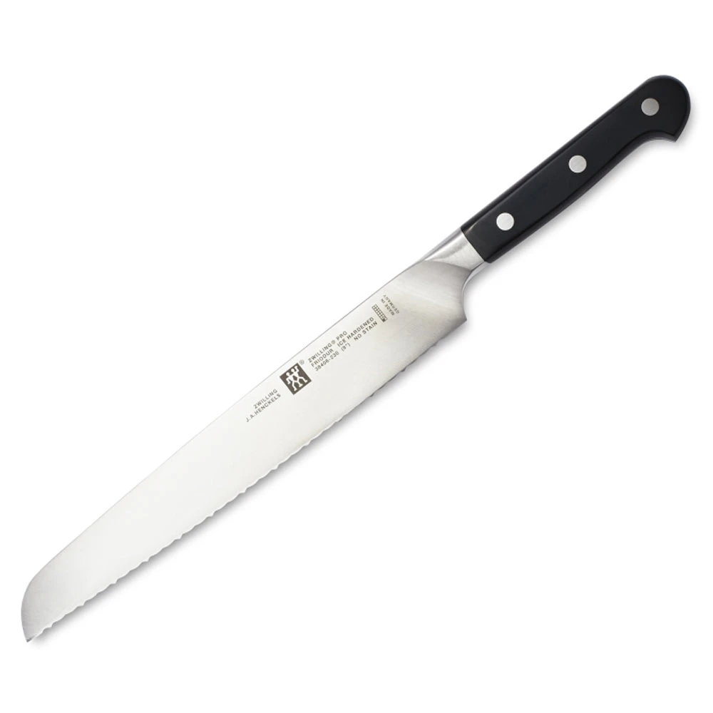 Zwilling Pro 9" Z15 Serrated Bread Knife 3 Zwilling Pro 9" Z15 Serrated Bread Knife